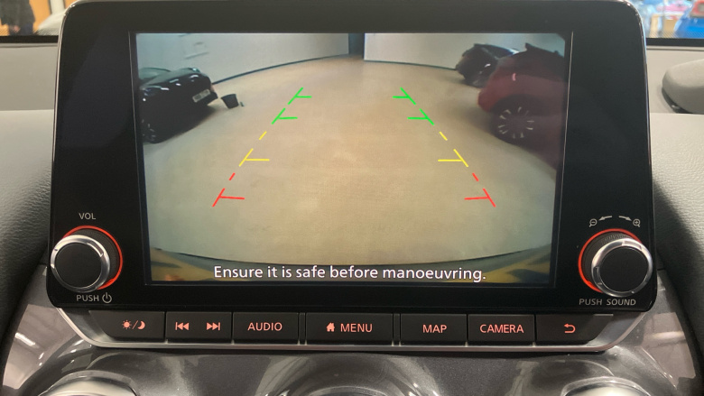 Nissan Juke 1.0 DiG-T N-Connecta 5dr DCT Petrol Hatchback